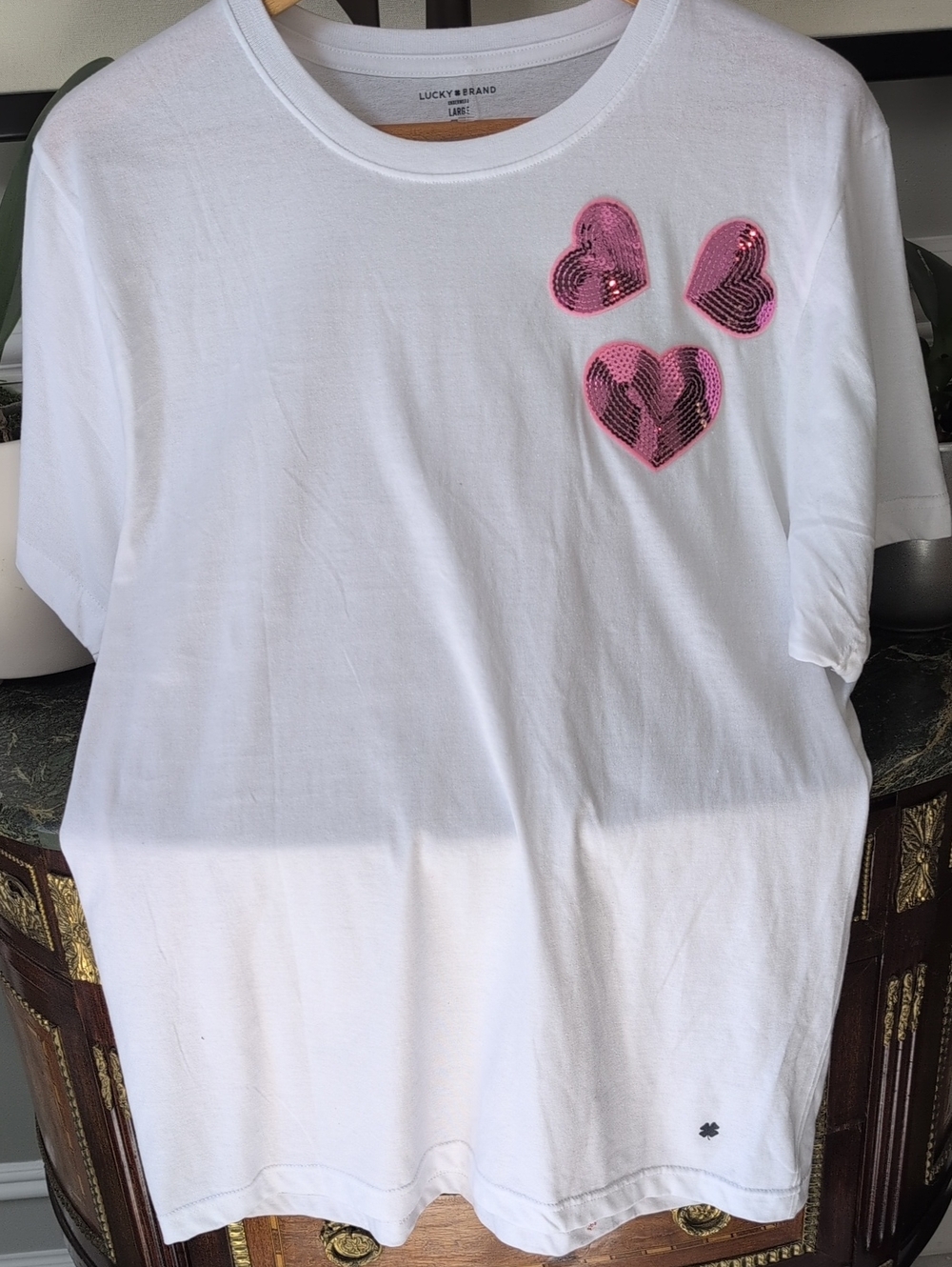 Lucky Brand White Tee with Pink Sequin Heart Appliqués NWOT Size Large
